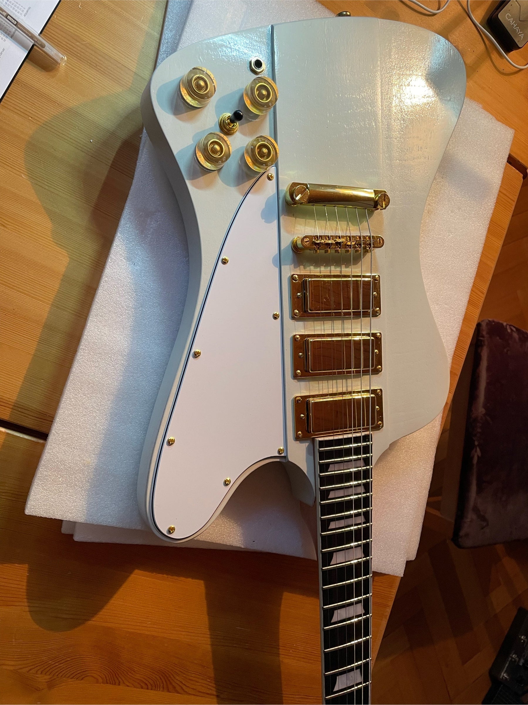 #19418 Order, Completed Guitar Photos, Based on PFB-511 Guitar Kit, Made by Jürgen Osuchowski (Germany)