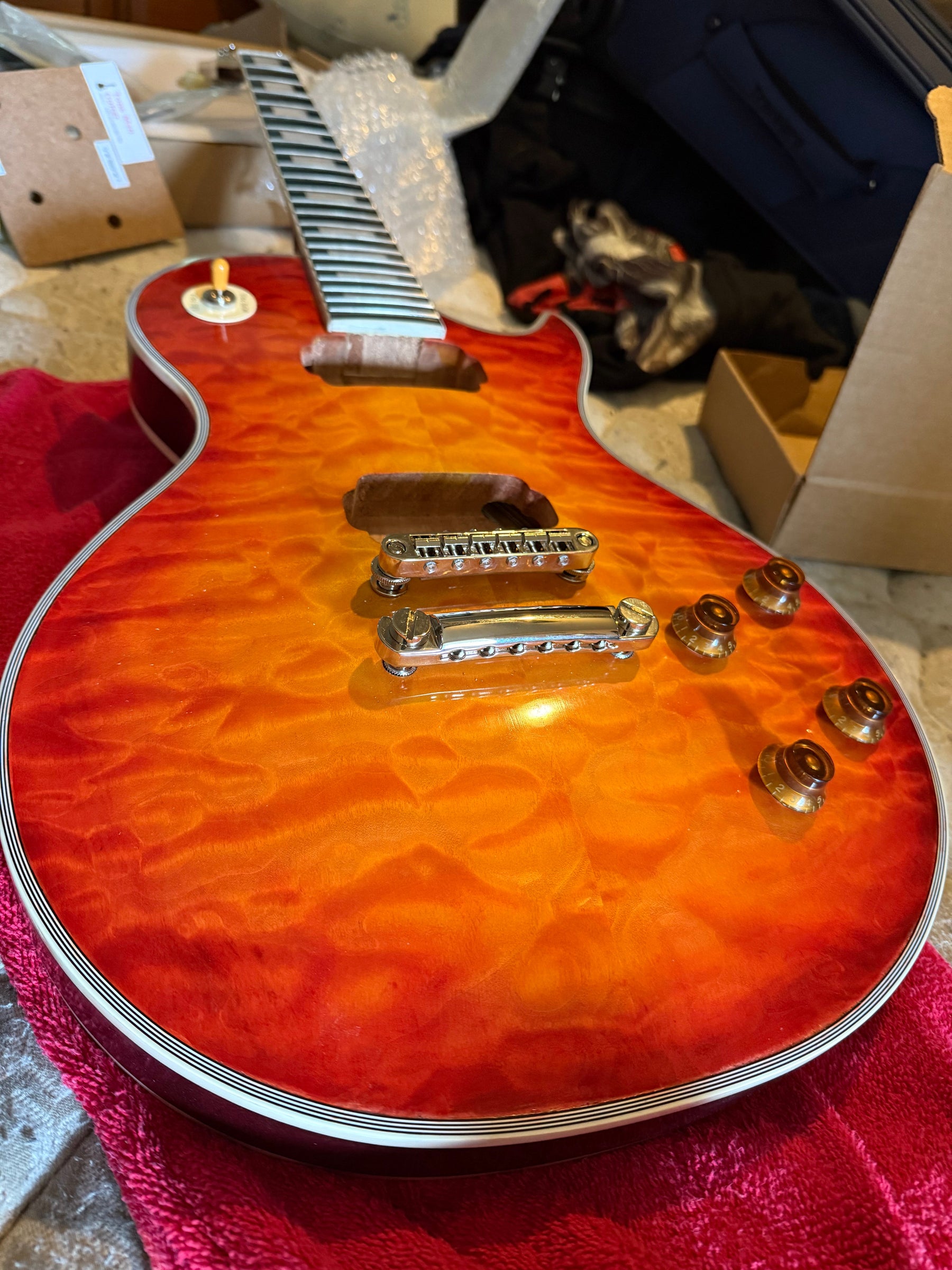 #19992 Order, Completed Guitar Photos, Based on CST-930 Kit, Made by John McClellan (USA)