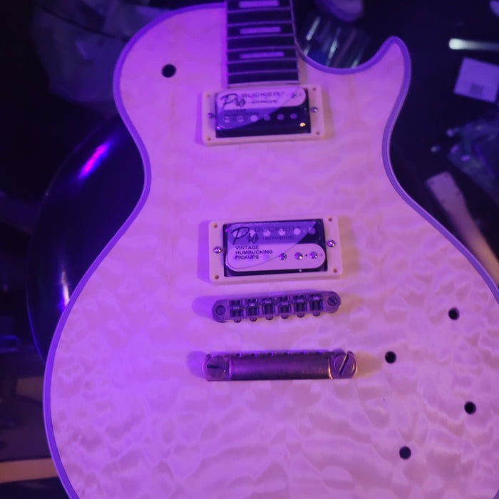 #18085 Order, Completed Guitar Photos, Based on CST-930 Kit, Made by daniel scott (UK)