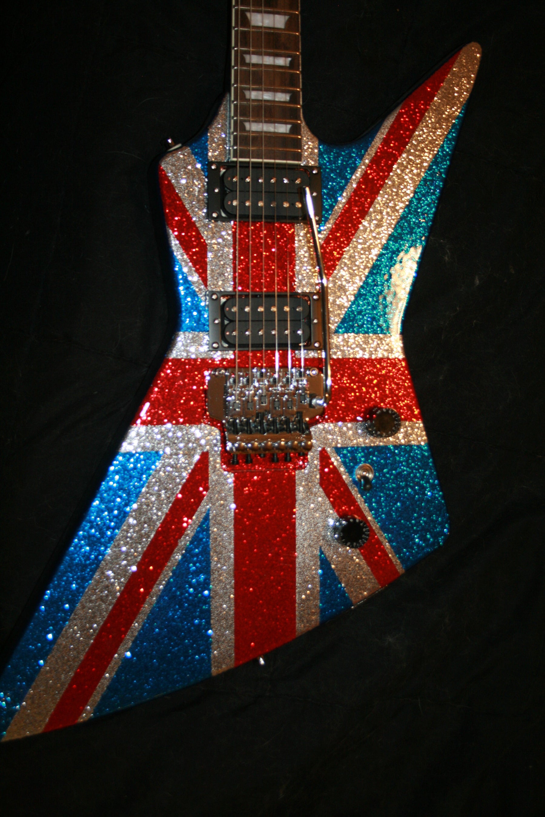 #11266 Order, Completed Guitar Photos, Based on PEX-404 DIY Electric Guitar Kit, Made by Lyle Roberecki (USA)