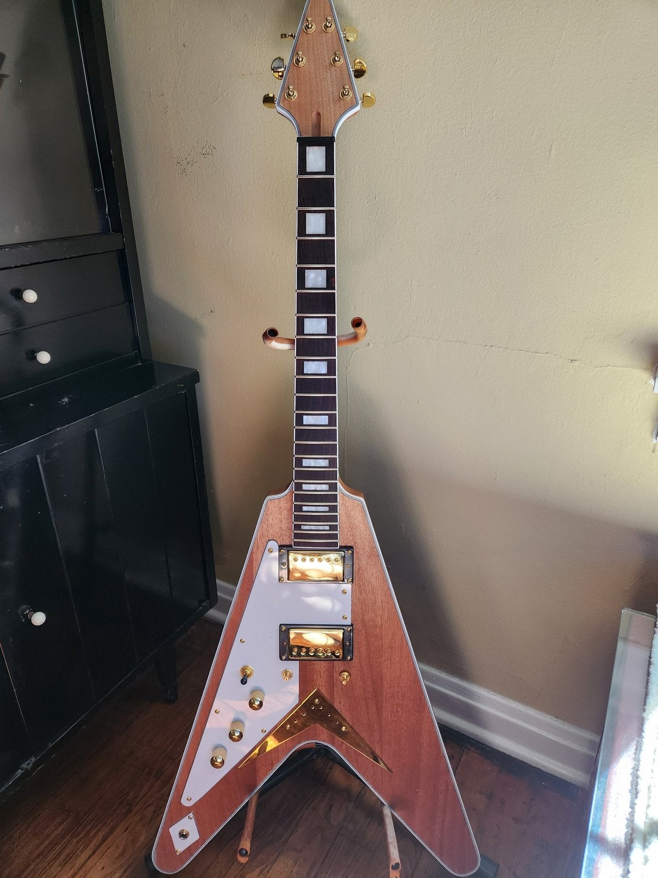 Completed Guitar, Based on PFV-629D Electric Guitar Kit, Made by Order #17688, Charles Broschart (USA).