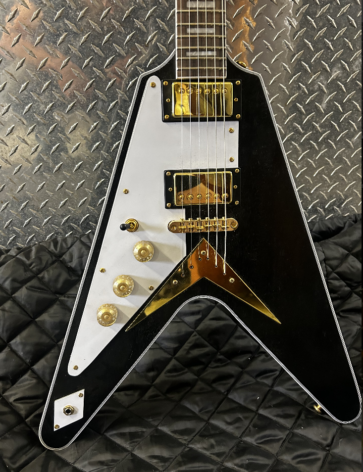 #19759 Order, Completed Guitar Photos, Based on CST-930 DIY Electric Guitar Kit, Made by Tami Bucklew (USA)