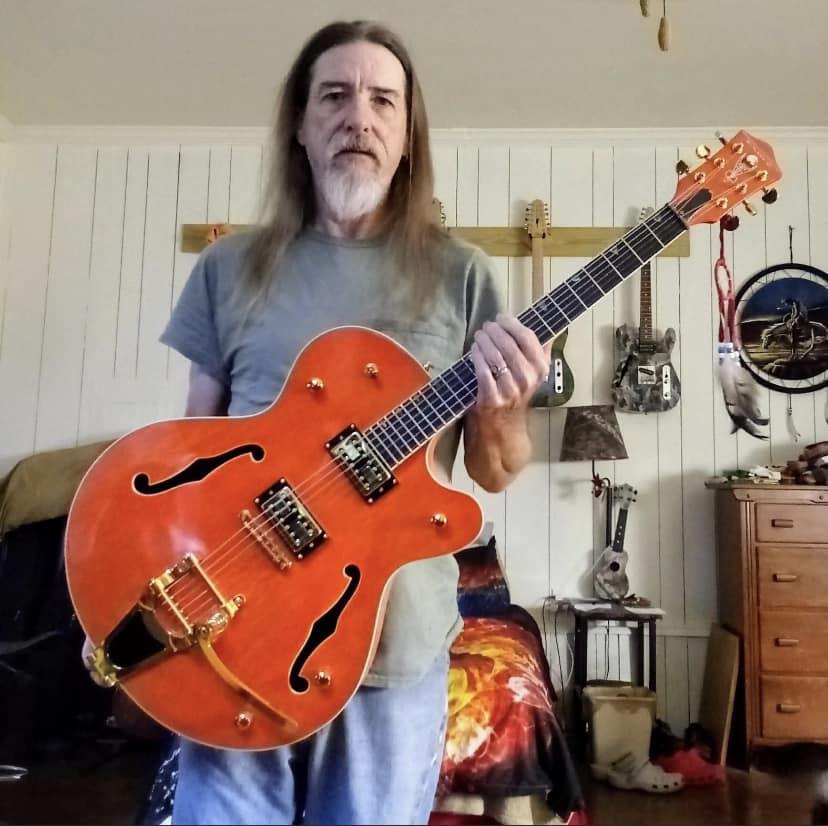 Completed Guitar Photos, Based on PL5-924 Kit, Made by Ray Miller (USA)