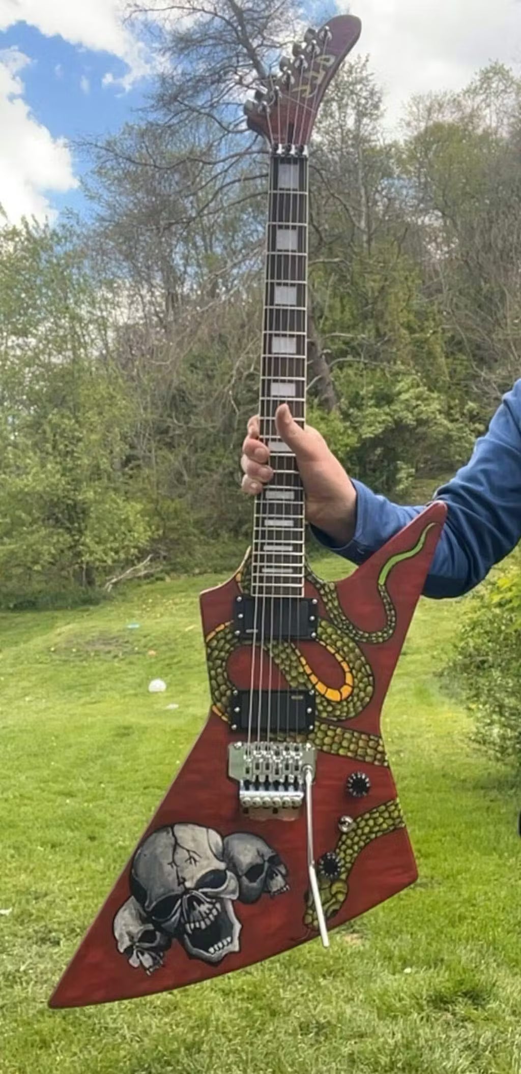 #18881 Order, Completed Guitar Photos, Based on PEX-404 DIY Electric Guitar Kit, Made by Cory Deitz (USA).