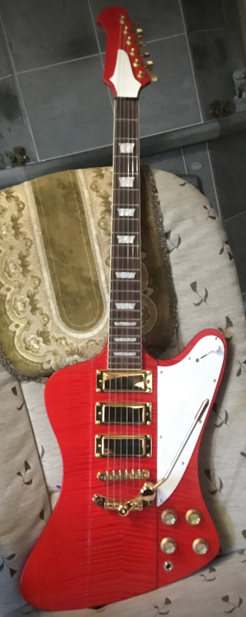 Firebird Style DIY Electric Guitar Kit with Mini Pickups (PFB-511)