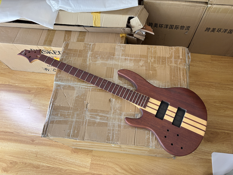 4 String Left-Handed Neck-Through DIY Electric Bass Guitar Kit with 5-piece Neck, Matte Finish (NLB-700)