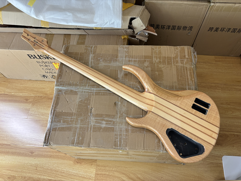 5 String Neck-Through Electric Bass Guitar with 5-piece Neck, Gloss Finish (NTB-715)