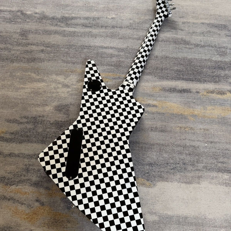 Black White Checkerboard Explorer Style Electric Guitar (LRG-004)