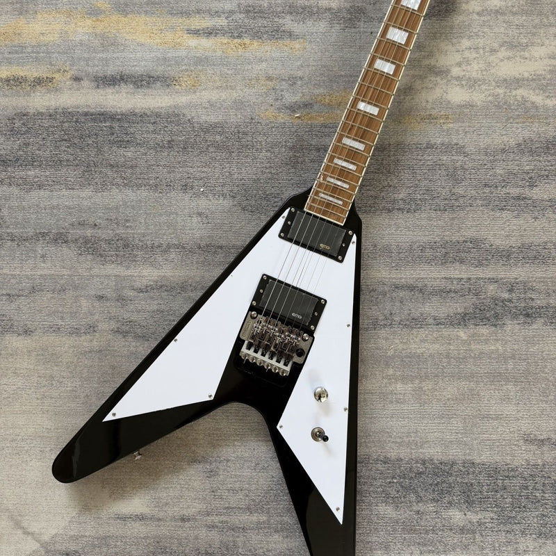 Black White Flying V Style Electric Guitar (LRG-036, No Logo)