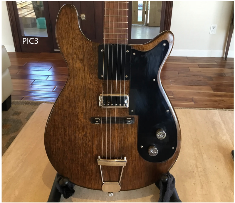 Custom Design Electric Guitar  ( 2025-01-23 )