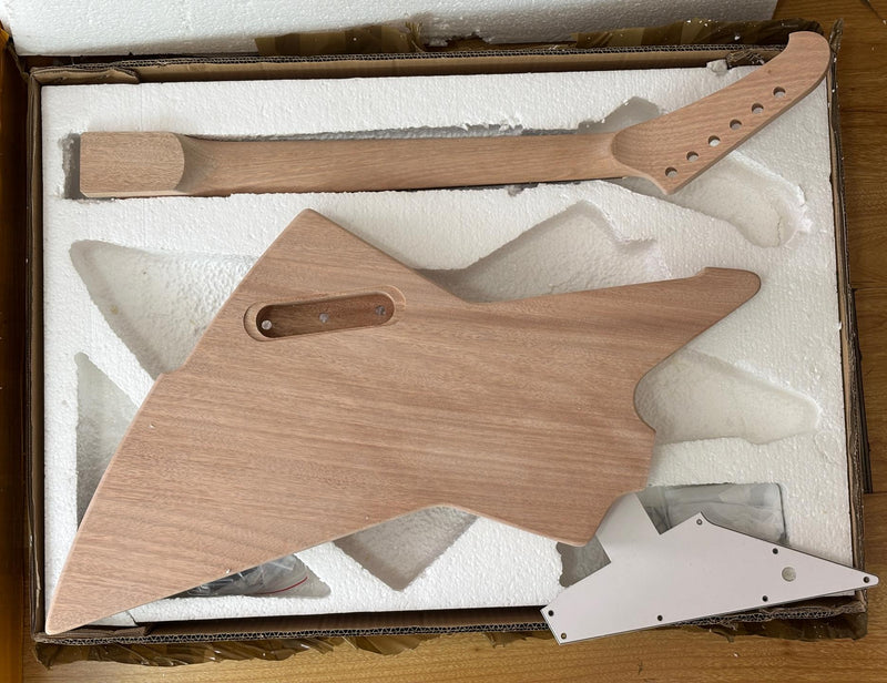 Explorer Style DIY Electric Guitar Kit (PEX-825)