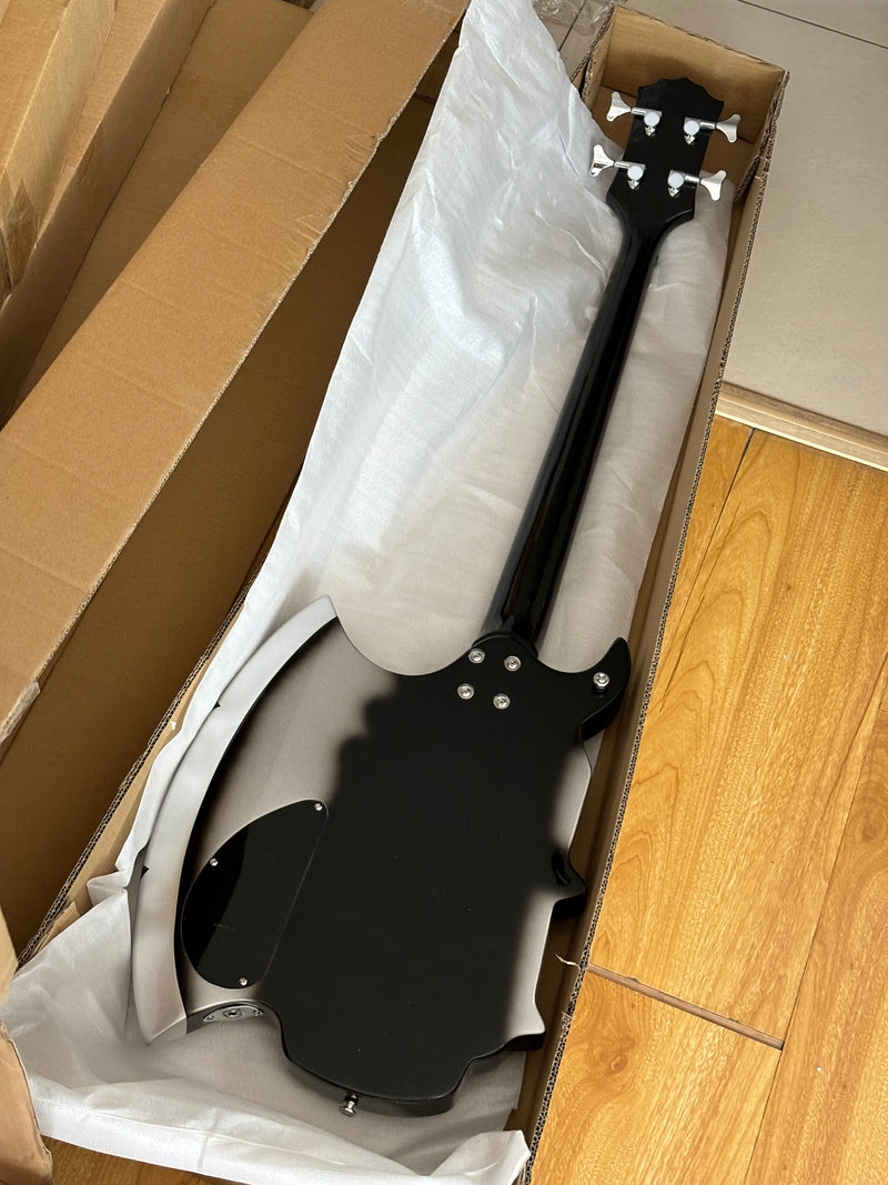 GS-AXE-2 Gene Simmons Signature Style 4-String Axe Bass Guitar (PNY-006X)