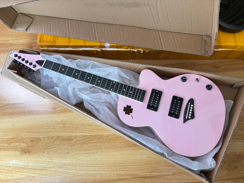 Gloss Soft Pink Thin Body Acoustic-Electric Guitar with Four-Leaf Clover Shaped Sound Hole (LE-550)