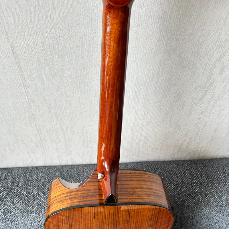 41 Inch Solid Spruce Top / Walnut Back & Sides Acoustic Guitar (QAG82S)