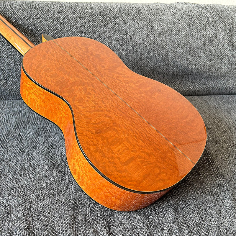 Shanghai Music Show Sample 39 Inch Solid Spruce Top Classical Guitar (C71)
