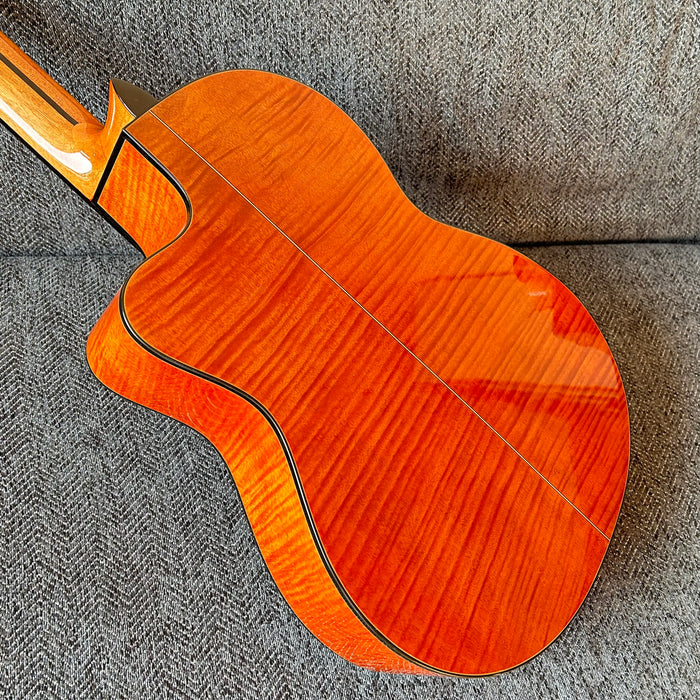 Shanghai Music Show Sample 39 Inch Solid Spruce Top Classical Guitar (C81)