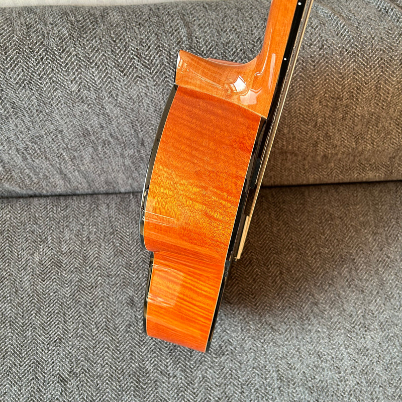 Shanghai Music Show Sample 39 Inch Solid Spruce Top Classical Guitar (C81)