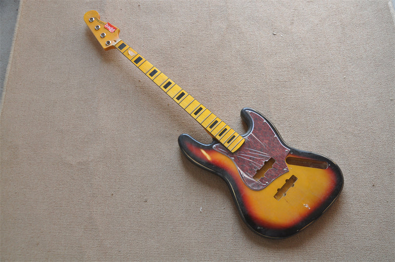 4 Strings Electric Bass Guitar (ZQN0394)