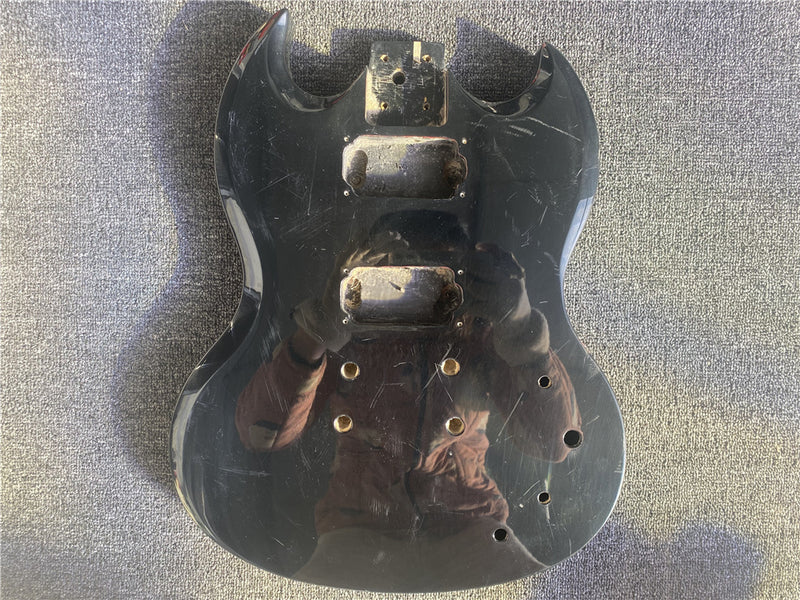 Free Electric Guitar / Bass Guitar Body (B Level, 0406)