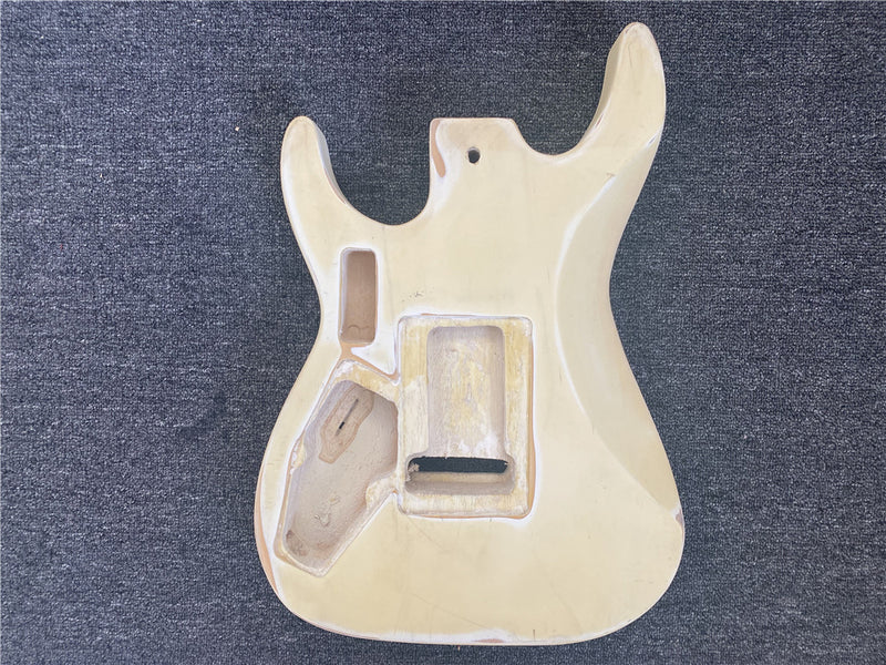 Free Electric Guitar / Bass Guitar Body (B Level, 0447)