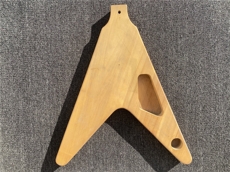 Free Electric Guitar / Bass Guitar Body (B Level, 0456)