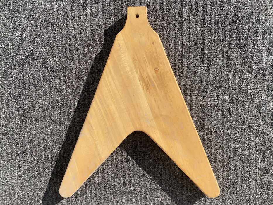 Free Electric Guitar / Bass Guitar Body (B Level, 0458)