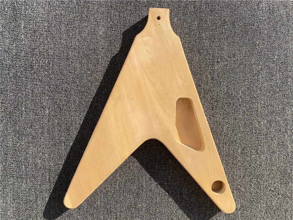 Free Electric Guitar / Bass Guitar Body (B Level, 0460)
