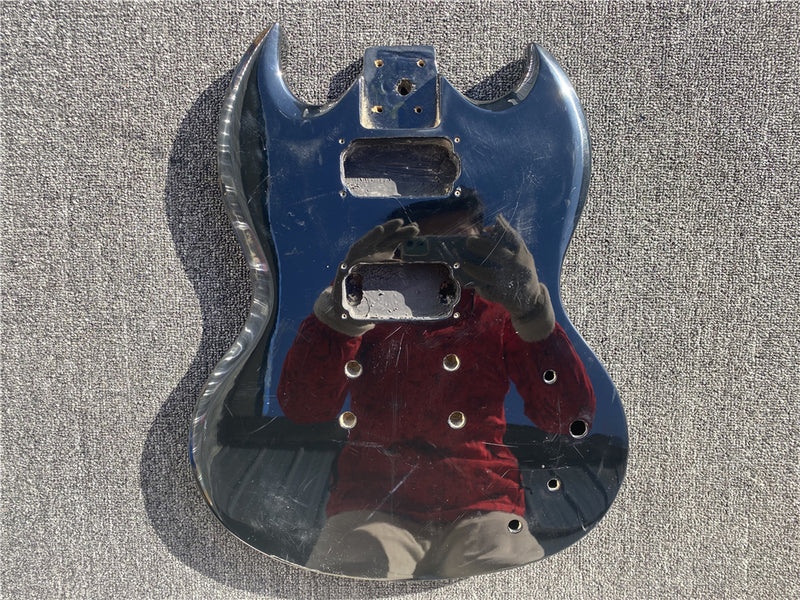 Free Electric Guitar / Bass Guitar Body (B Level, 0471)