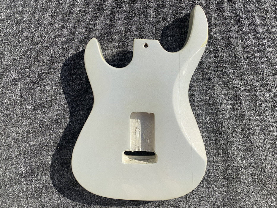 Free Electric Guitar / Bass Guitar Body (B Level, 0476)