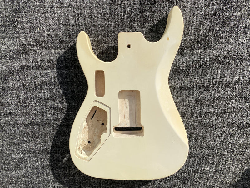 Free Electric Guitar Body / Bass Guitar Body (B Level, 0562)
