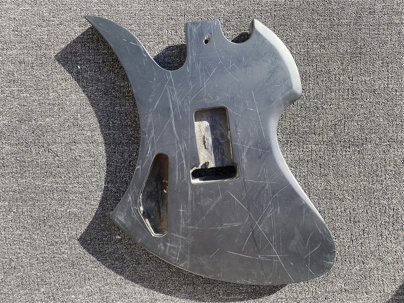 Free Electric Guitar Body / Bass Guitar Body (B Level, 0564)