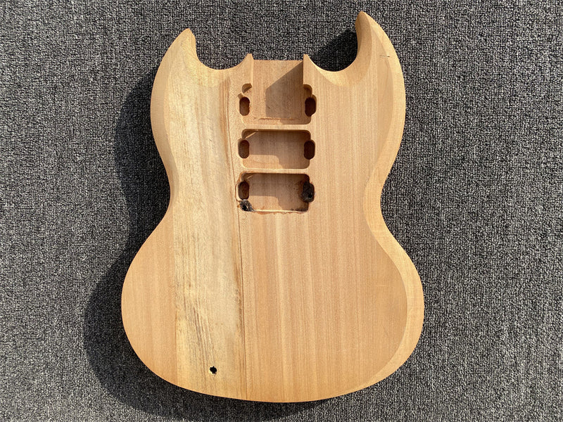 Free Electric Guitar Body / Bass Guitar Body (B Level, 0517)