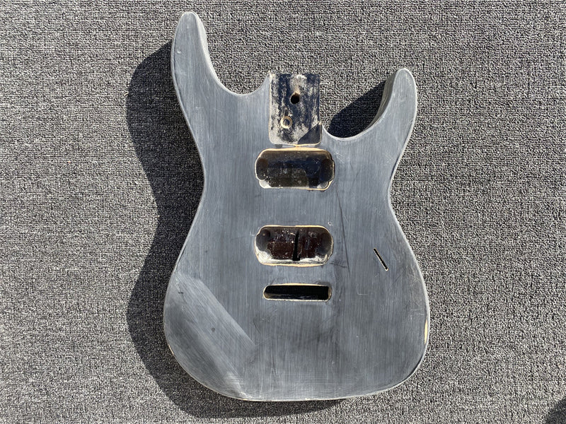Free Electric Guitar Body / Bass Guitar Body (B Level, 0573)
