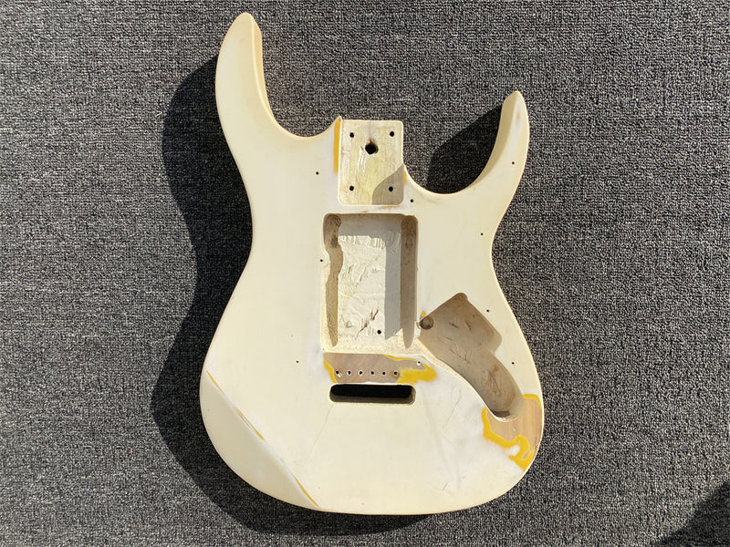 Free Electric Guitar Body / Bass Guitar Body (B Level, 0576)