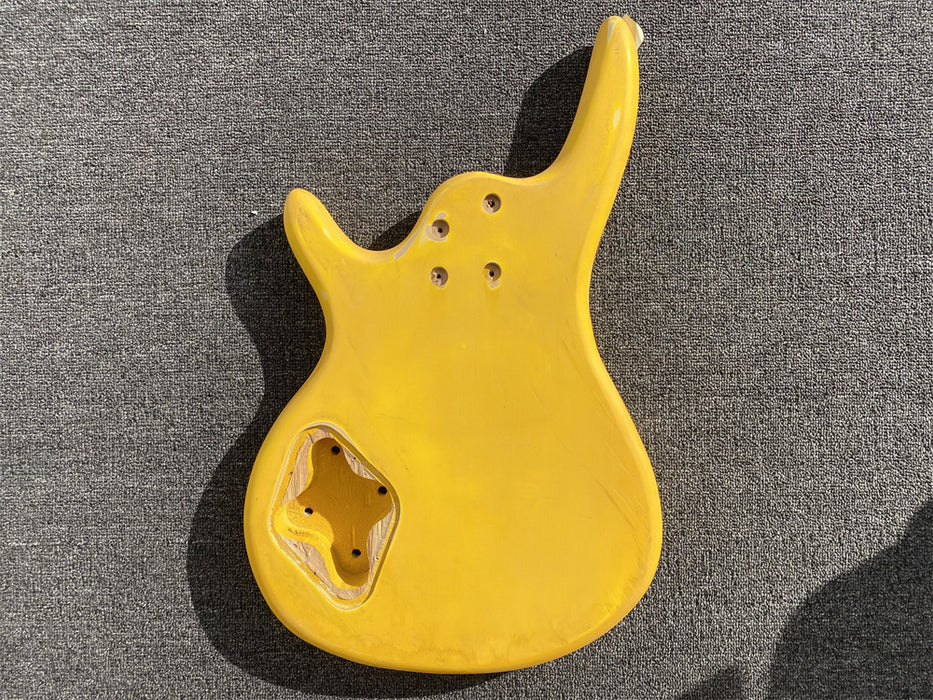 Free Electric Guitar Body / Bass Guitar Body (B Level, 0578)