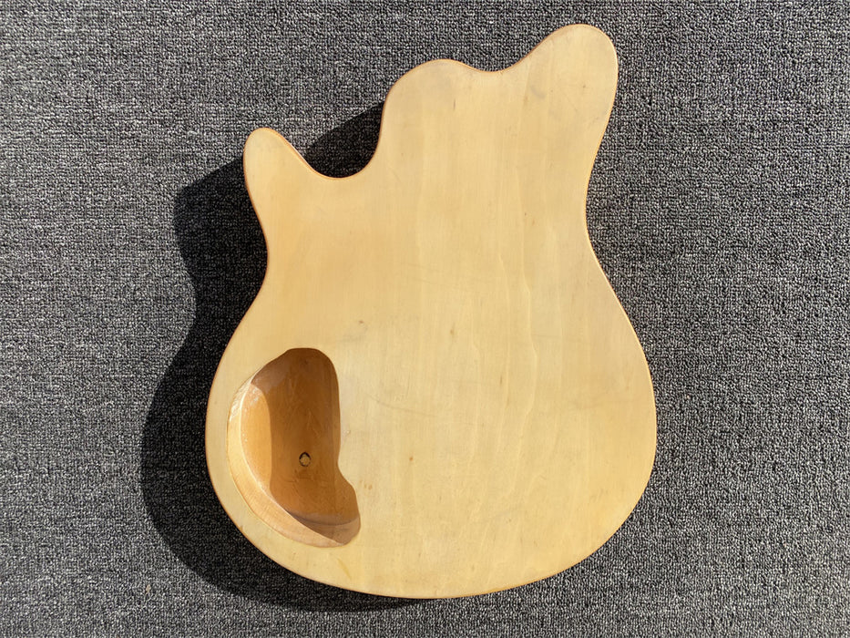 Free Electric Guitar Body / Bass Guitar Body (B Level, 0587)
