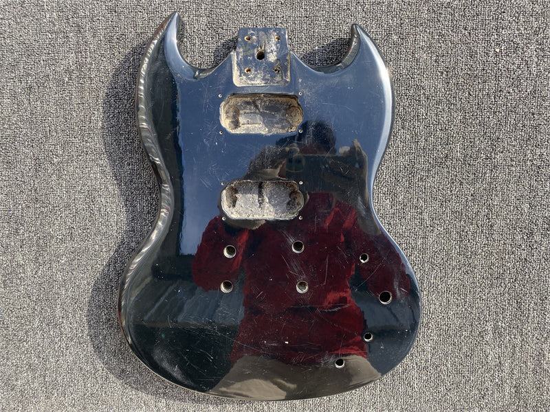 Free Electric Guitar Body / Bass Guitar Body (B Level, 0540)