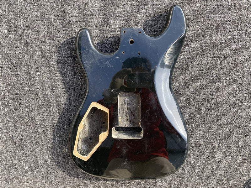 Free Electric Guitar Body / Bass Guitar Body (B Level, 0543)