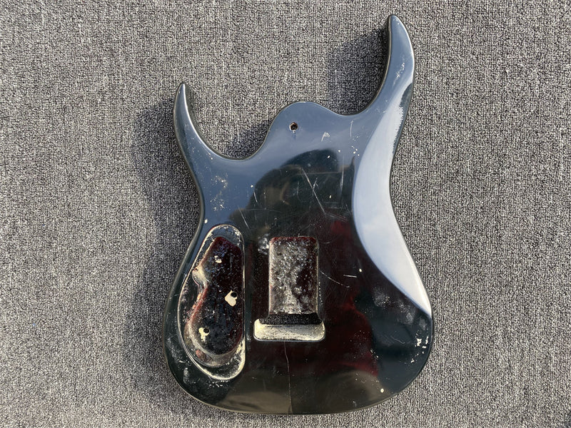 Free Electric Guitar Body / Bass Guitar Body (B Level, 0544)