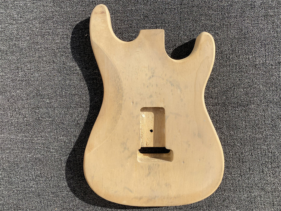 Free Electric Guitar Body / Bass Guitar Body (B Level, 0595)
