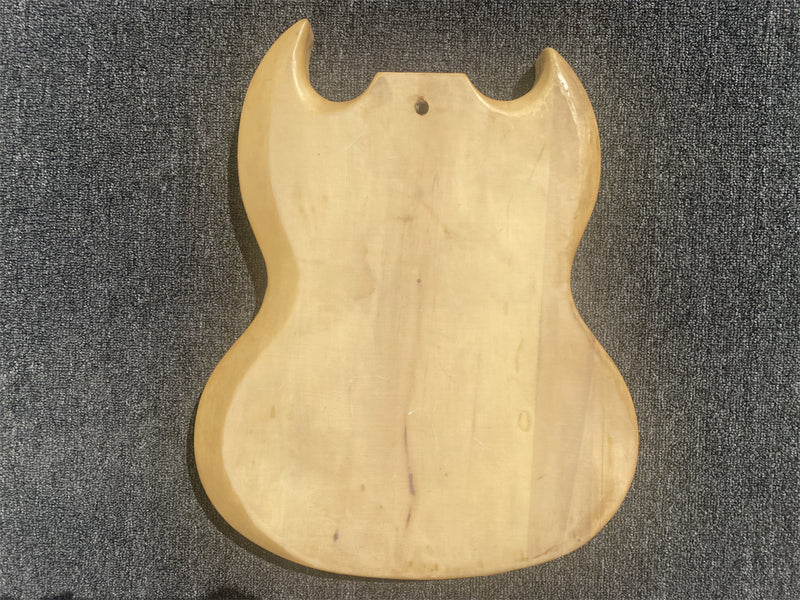 Free Electric Guitar Body / Bass Guitar Body (B Level, 0606)