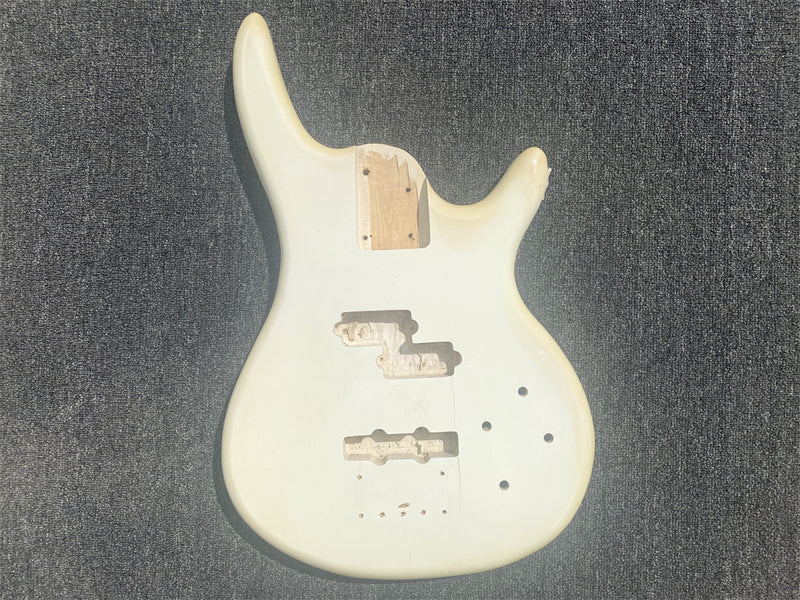 Free Electric Guitar Body / Bass Guitar Body (B Level, 0608)