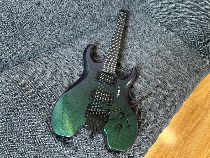 PANGO Music Metallic Sparkling Finish Headless Electric Guitar (PMG-005)