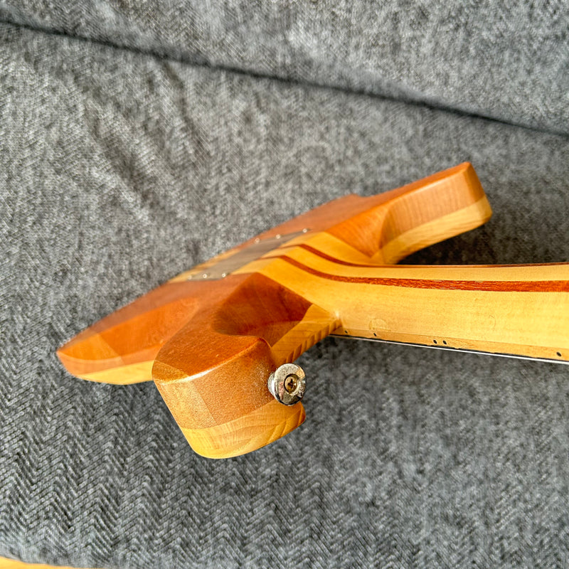 Sakura Brand Neck Through Design Electric Guitar (EEG-076, not new)