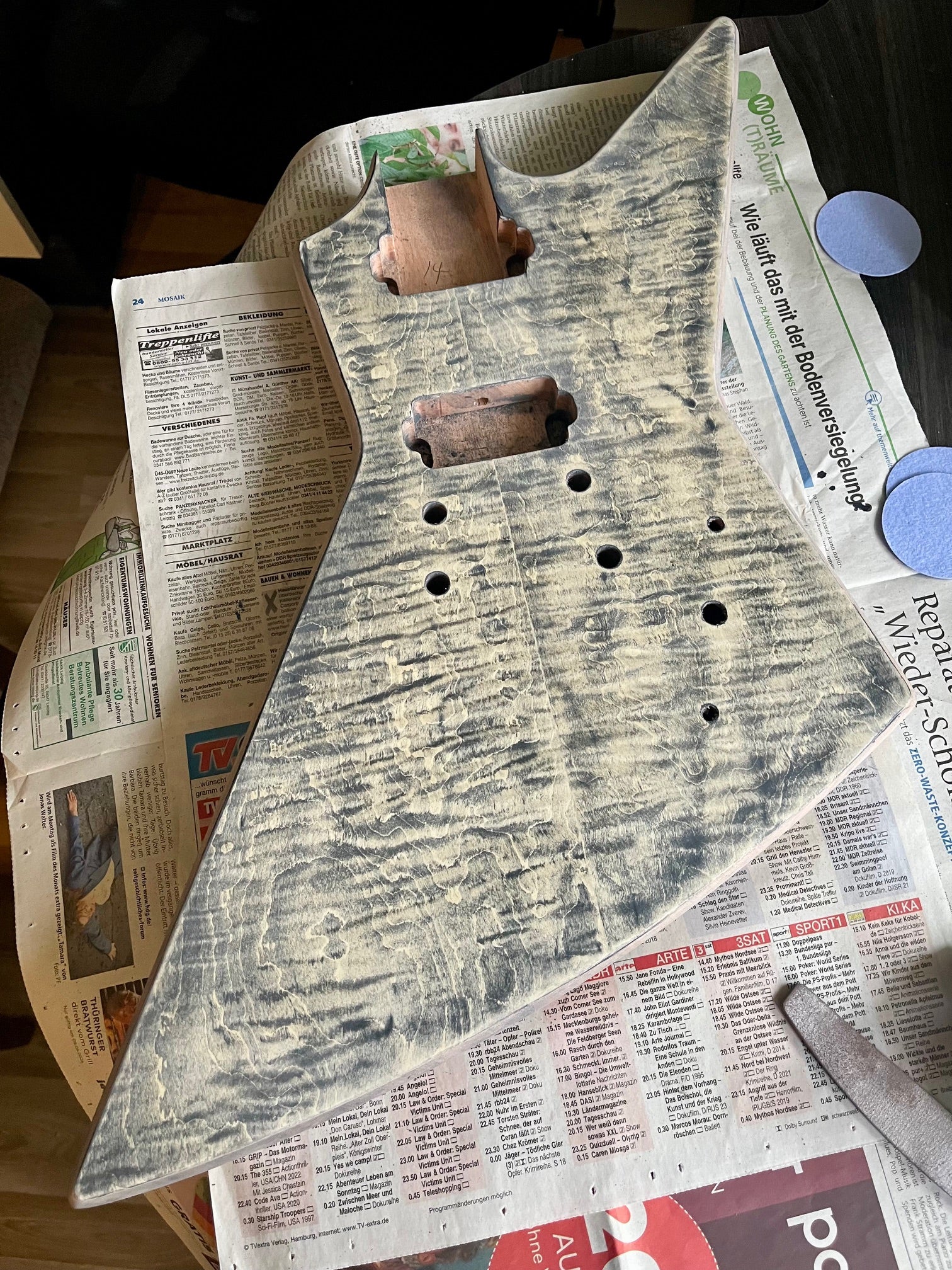 Explorer Style DIY Electric Guitar Kit (PEX-618) — Guitar Kit Shop