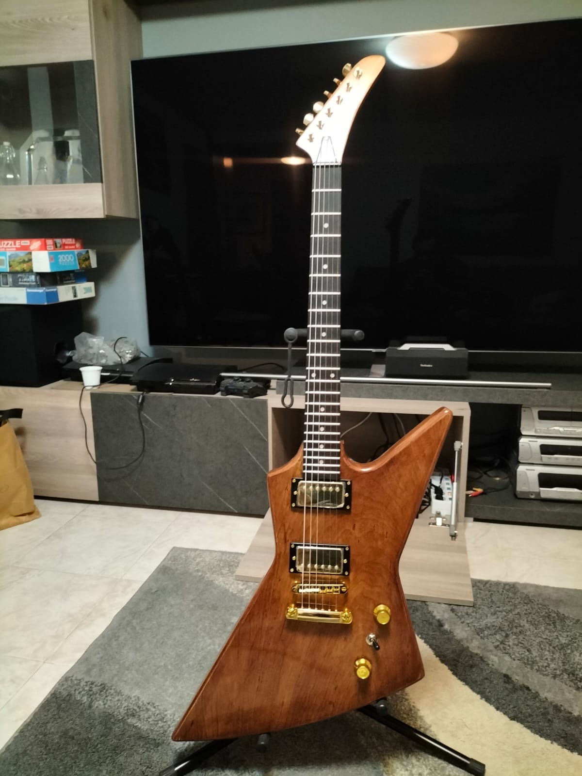 Explorer Style DIY Electric Guitar Kit (PEX-819) — Guitar Kit Shop