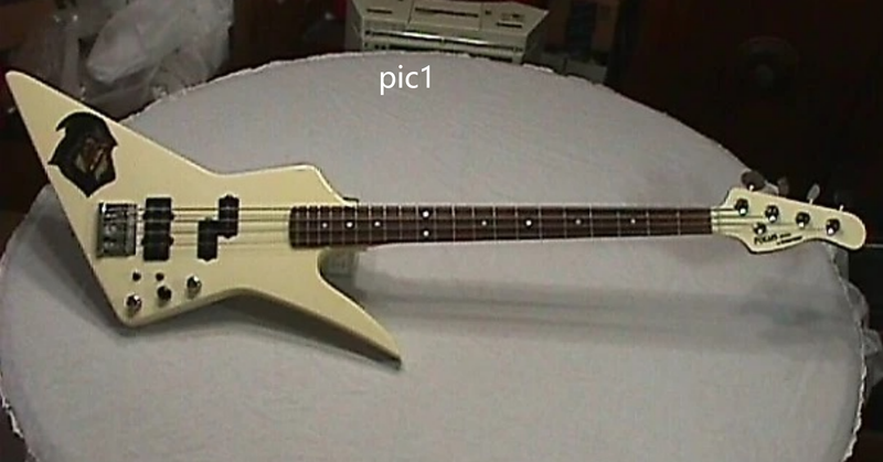 Custom Design 4-String Electric Bass Guitar (2025-11-26)