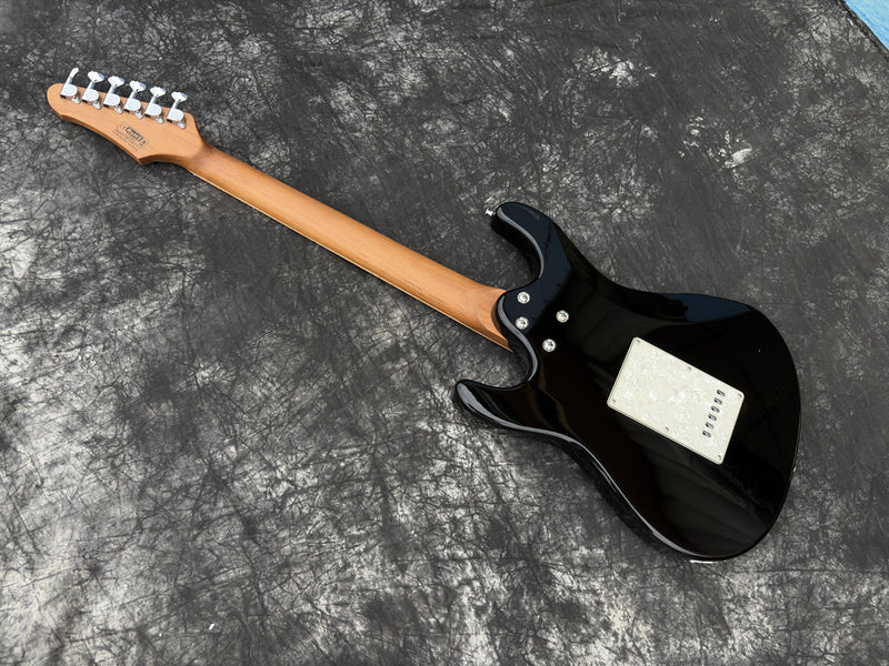 Pango Music Peacock Pattern ST-Style Electric Guitar with Roasted Maple Neck & 2-Point Tremolo (YMZ-239)