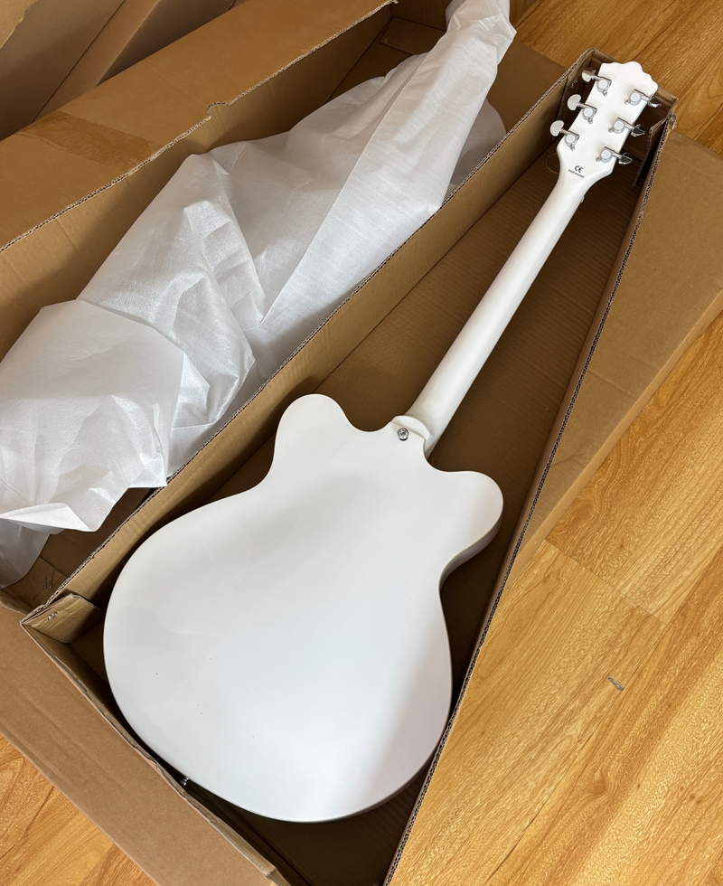 Semi-Hollow Body ES-335 Style Electric Guitar with Gloss White Finish (HY-2609)