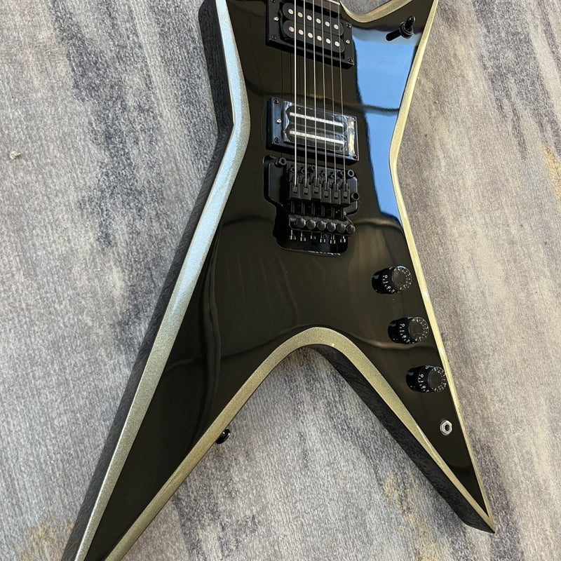 Sharp Pointed Star V Gloss Black Finish Electric Guitar (LRG-019)